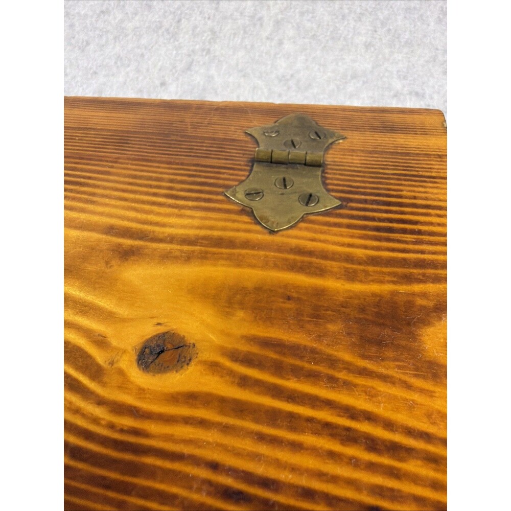 Vintage Rustic Burnt Wood Keepsake Box Handcrafted Treasure Trinket Jewelry - Picture 10 of 13